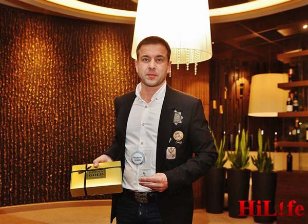 ХРИСТО ЧУЧЕВ СПЕЧЕЛИ ТРИ НАГРАДИ ЗА МОДА